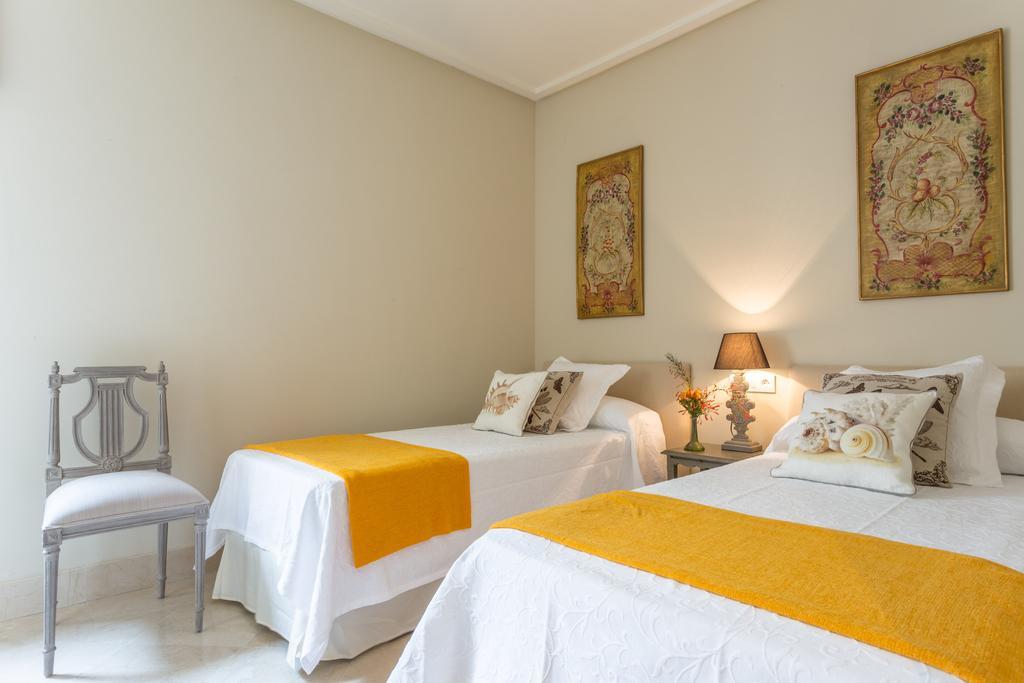 סביליה Puerta Principe Luxury Apartments חדר תמונה
