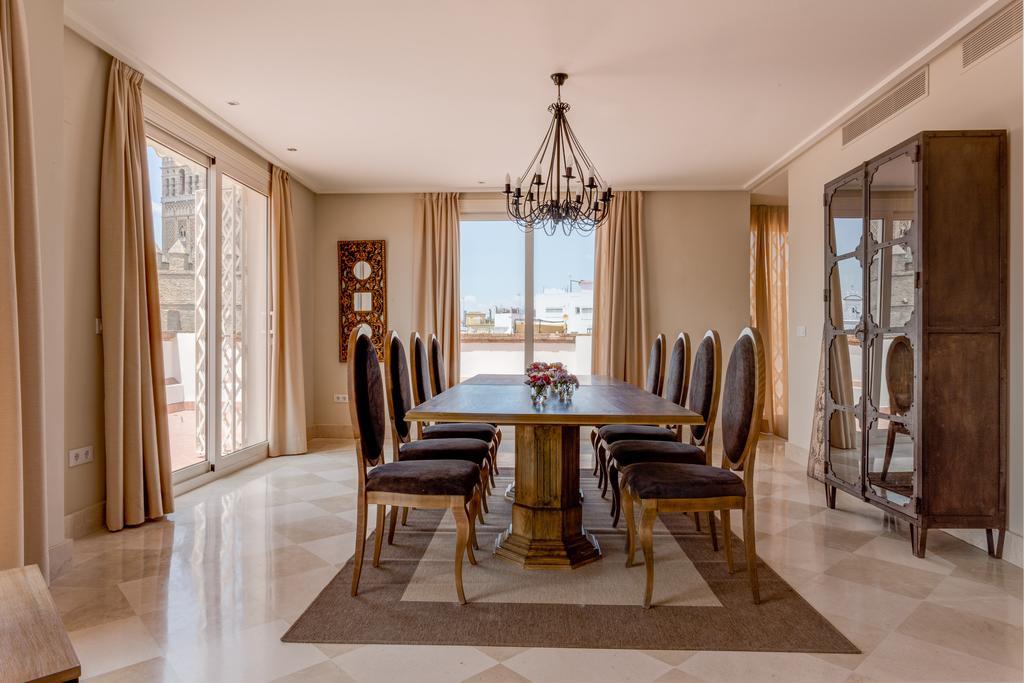 סביליה Puerta Principe Luxury Apartments מראה חיצוני תמונה