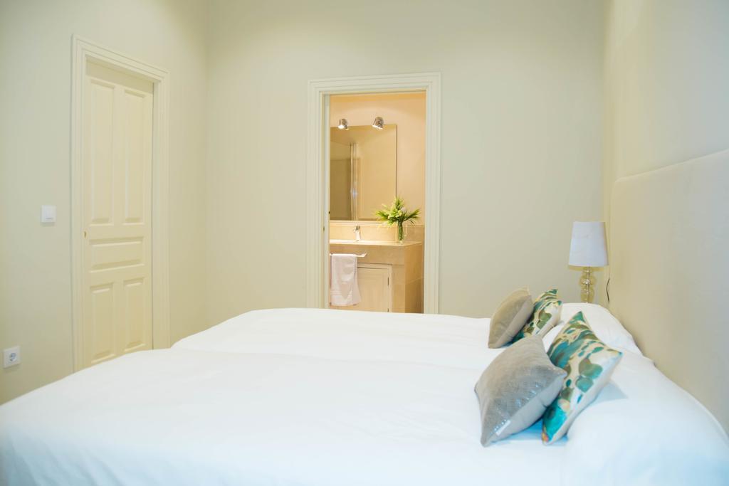 סביליה Puerta Principe Luxury Apartments מראה חיצוני תמונה
