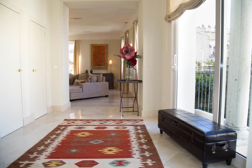 סביליה Puerta Principe Luxury Apartments מראה חיצוני תמונה