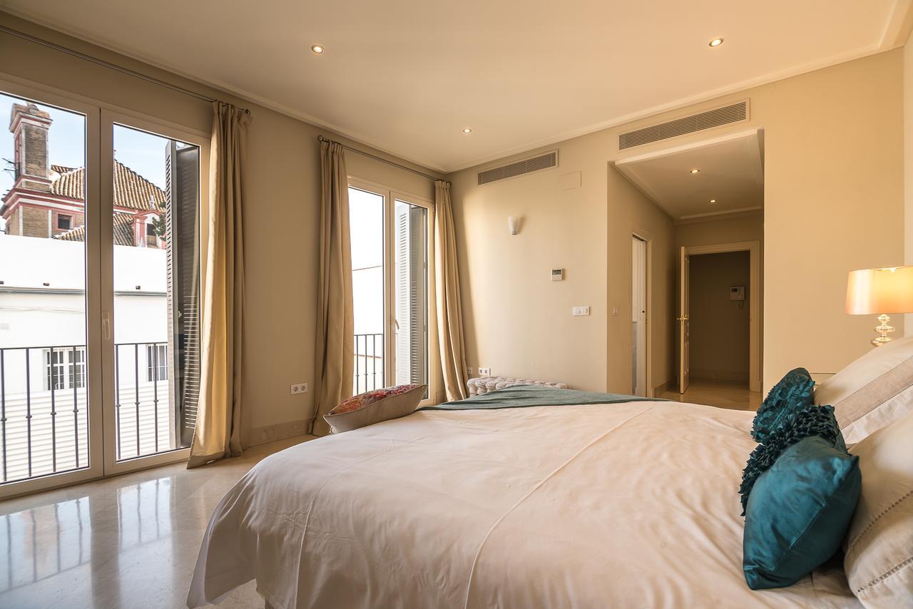 סביליה Puerta Principe Luxury Apartments מראה חיצוני תמונה