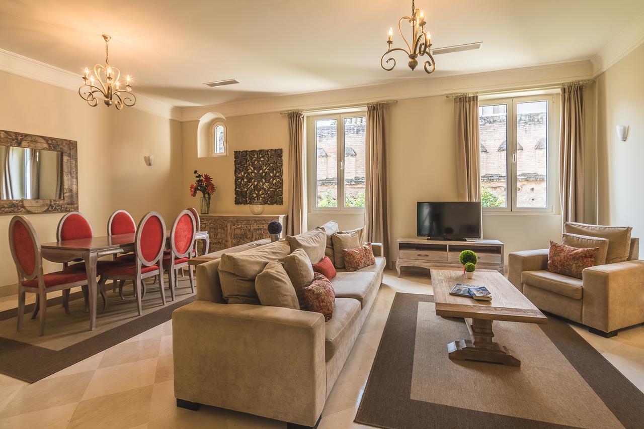 סביליה Puerta Principe Luxury Apartments מראה חיצוני תמונה
